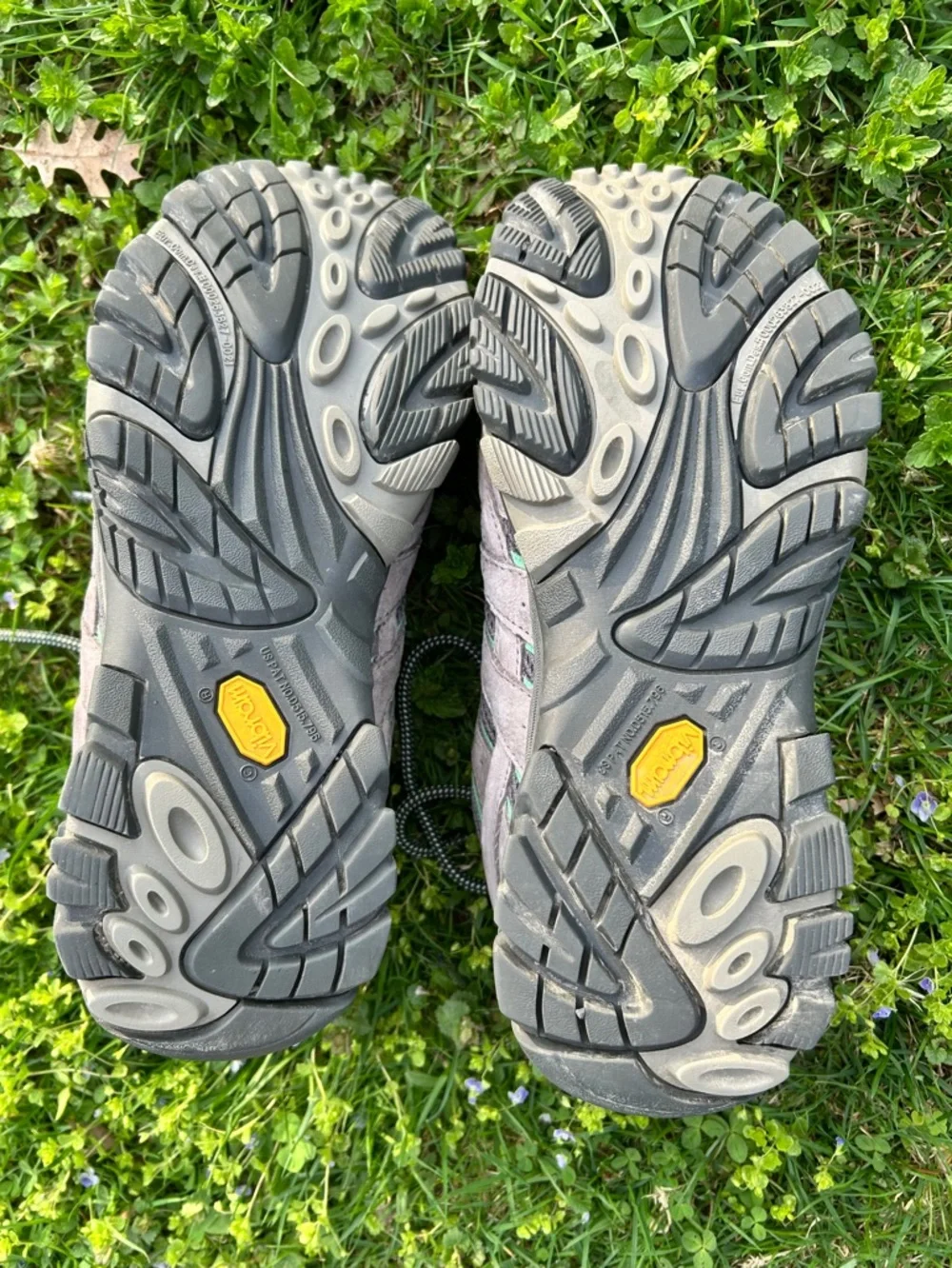 MERRELL Moab 2 Waterproof Hiking Shoes -Drizzle/Mint Color - Woman’s Size 10.5 - Picture 3 of 7